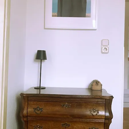 Spacious And Quiet Old Town