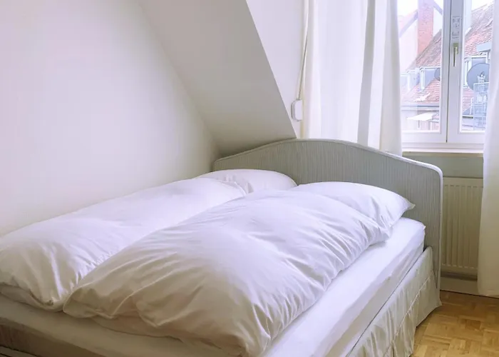 Apartamento Spacious And Quiet Old Town Wurzburgo